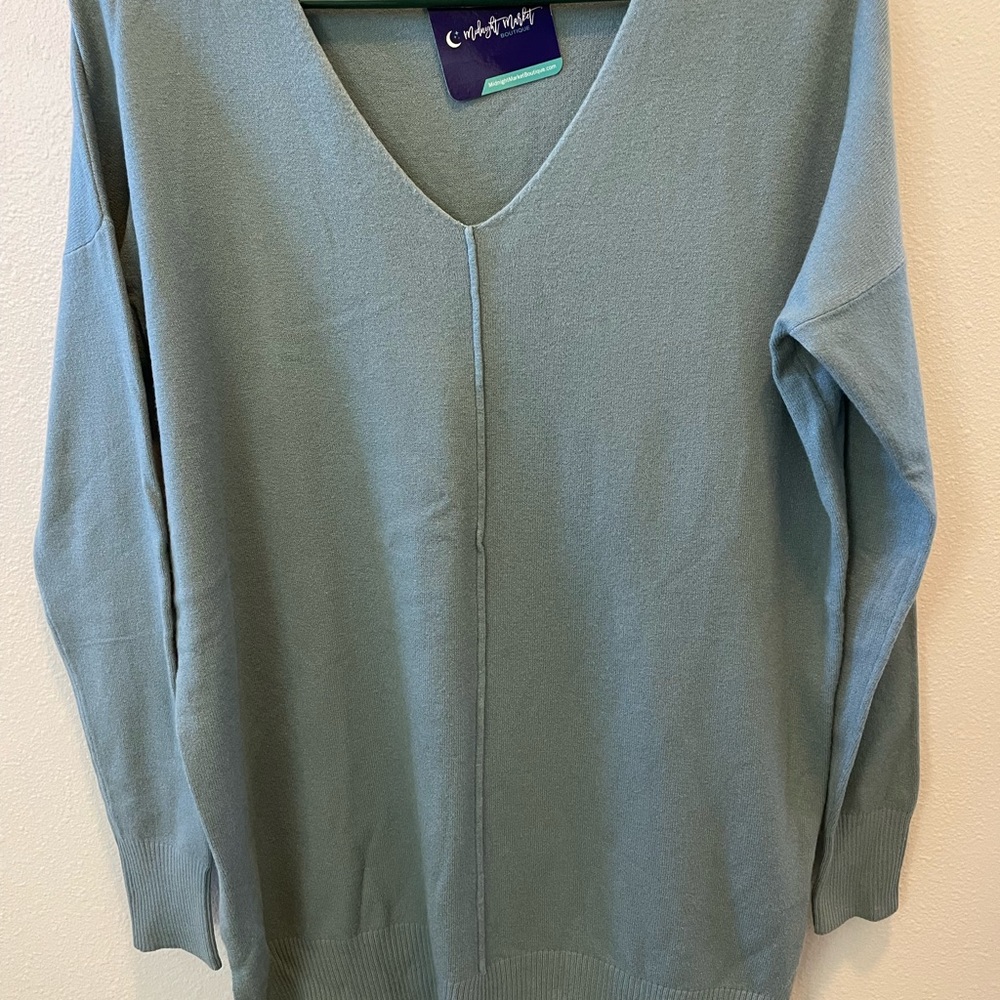 V-neck oversized sweater, super soft